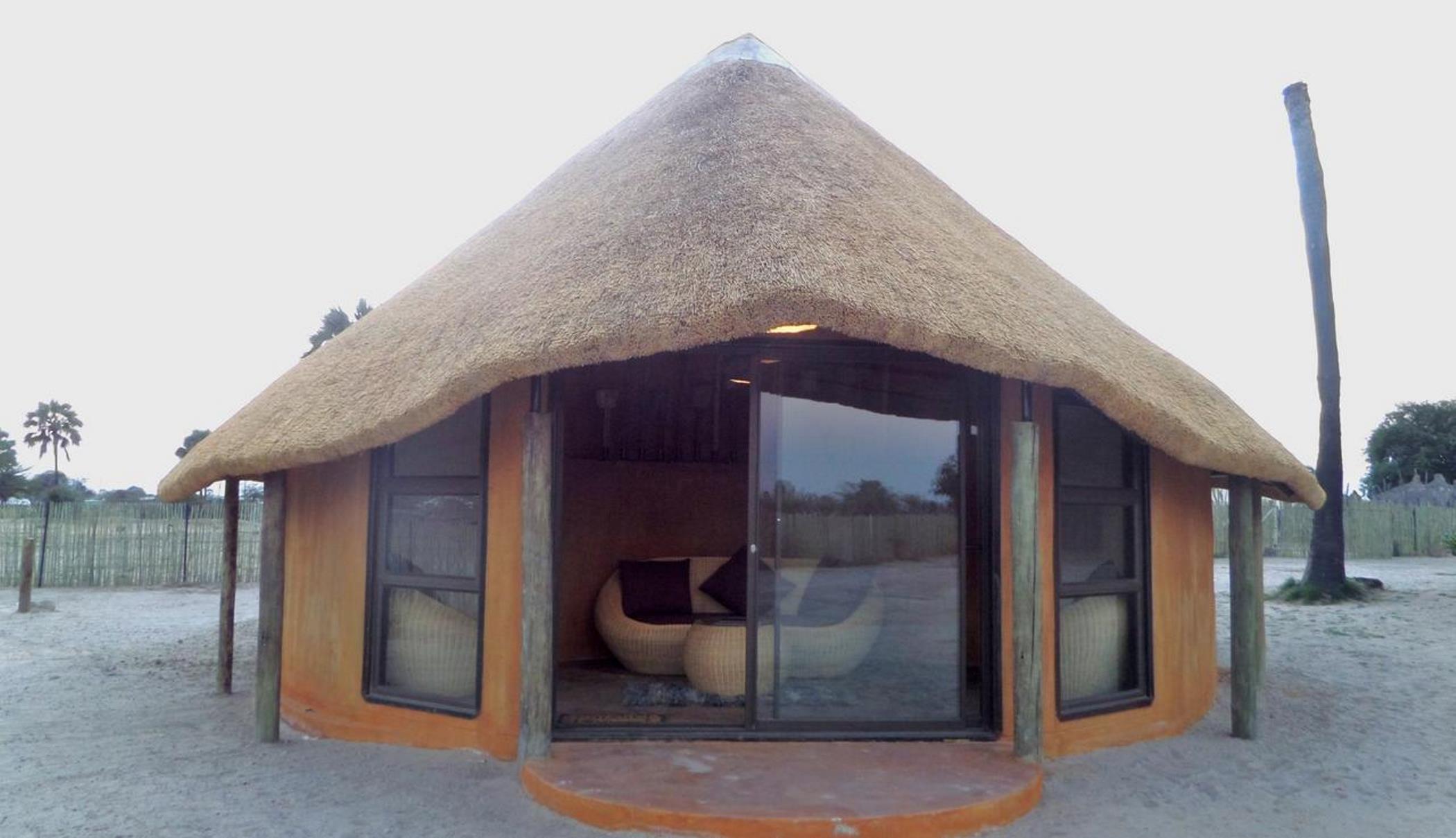 Ongula Village Homestead Lodge Ondangwa Exterior foto