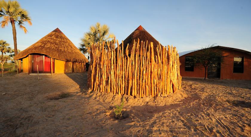 Ongula Village Homestead Lodge Ondangwa Exterior foto