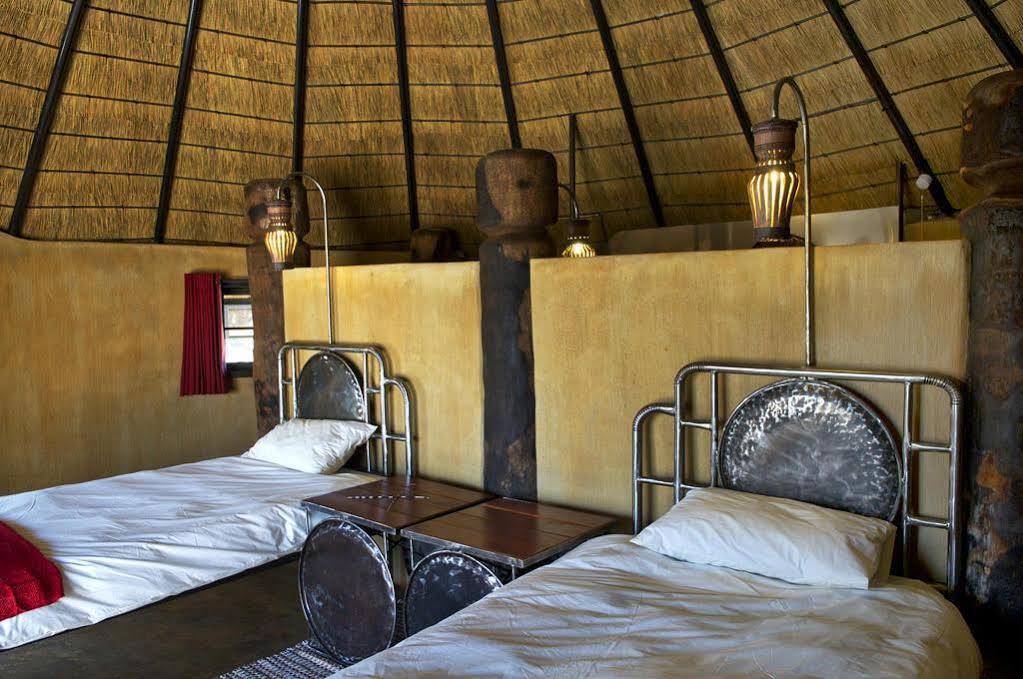 Ongula Village Homestead Lodge Ondangwa Exterior foto